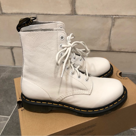 Dr. Martens docs optical white 1460 pascal Virginia lace up combat boot leather - Picture 5 of 10